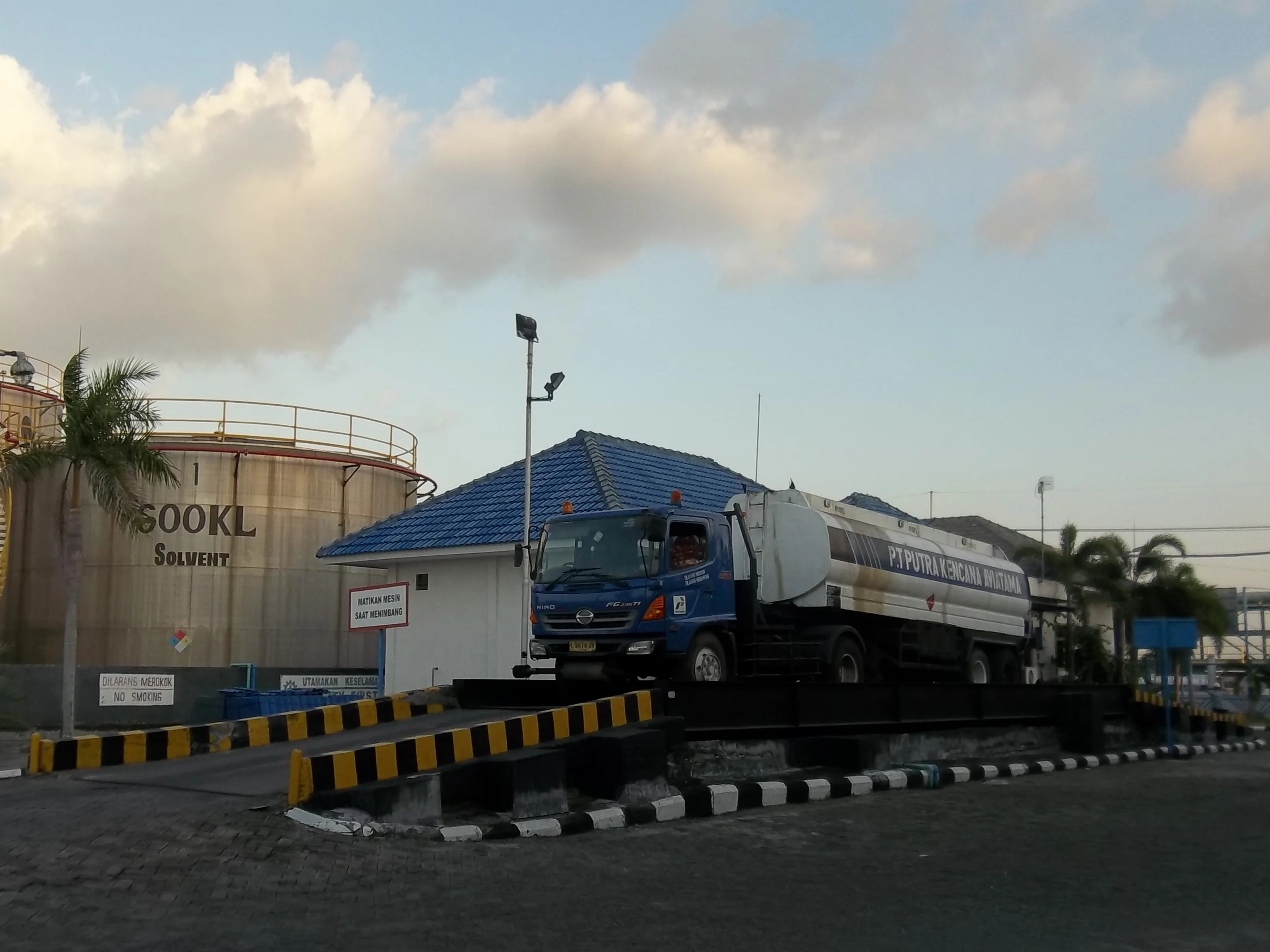 Dovechem Maspion Terminal's Weighbridge